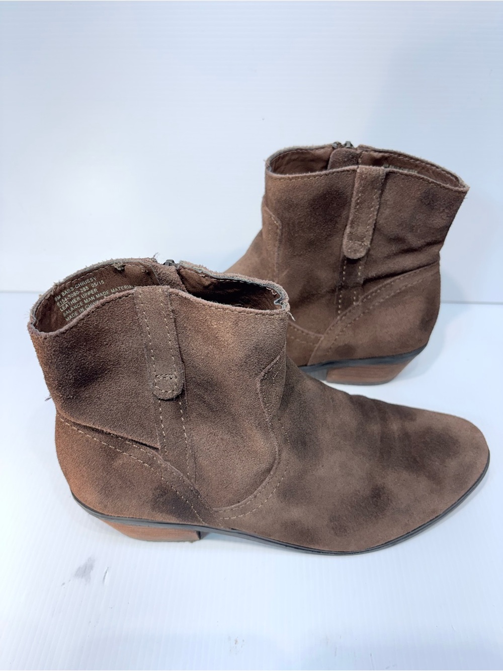 G.H BASS & CO. Brown Suede Women's Ankle Boots - Size 8